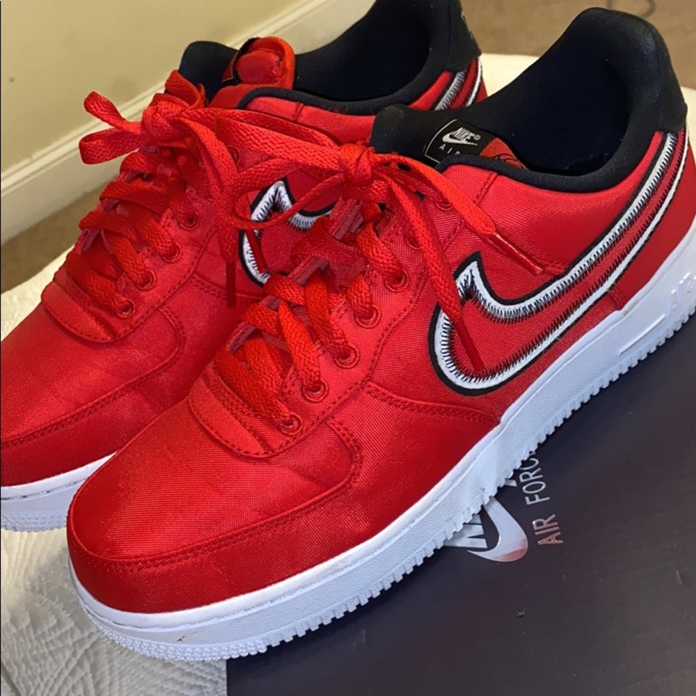Like new Nike AirForce-1 8.5 box included